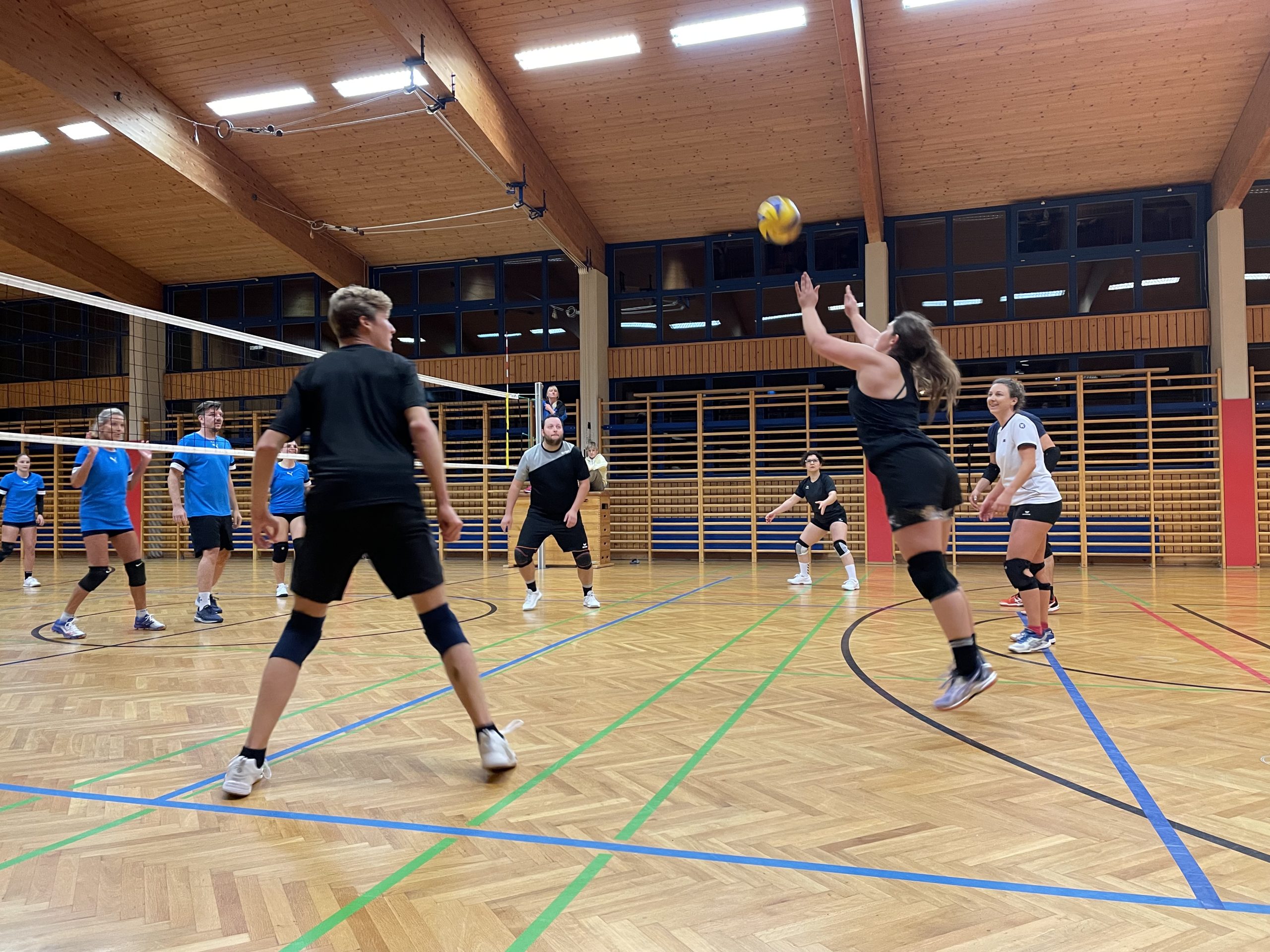 Mixed Volleyball in Innsbruck